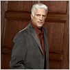Ayúdame, Ayúdate : foto Ted Danson