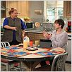 Dos hombres y medio : foto Ashton Kutcher, Conchata Ferrell