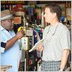 Larry Crowne, nunca es tarde : foto Cedric The Entertainer, Tom Hanks