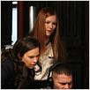 Foto Darby Stanchfield, Guillermo Diaz, Katie Lowes