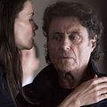 Foto Ian McShane, Katie Holmes