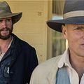 El duelo : Foto Liam Hemsworth, Woody Harrelson