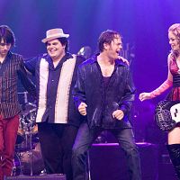 Un rockero de pelotas : foto Emma Stone, Josh Gad, Peter Cattaneo, Rainn Wilson, Teddy Geiger