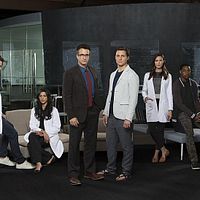 Foto Augustus Prew, Brenda Song, Dermot Mulroney, Odette Annable, Ward Horton