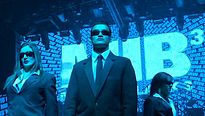 <strong>Men In Black 3</strong> Videoclip (2)
