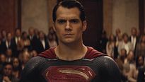 <strong>Batman v Superman: El amanecer de la justicia</strong> Tráiler (4)