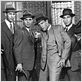 foto Abel Fernandez, Paul Picerni, Robert Stack