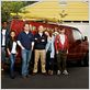The Family Tools : foto Danielle Nicolet, Edi Gathegi, J.K. Simmons, Johnny Pemberton, Kyle Bornheimer