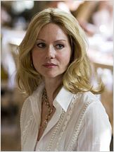Laura Linney