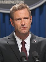 Aaron Eckhart
