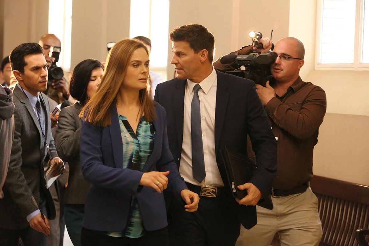 Bones Bones Foto Emily Deschanel David Boreanaz Foto 406 Sobre