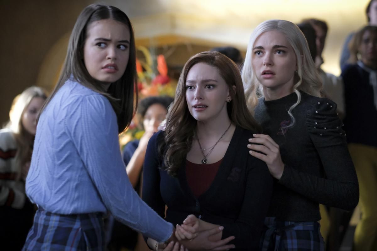 Legacies: Foto Danielle Rose Russell, Jenny Boyd, Kaylee Bryant - 38 ...