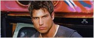 Rafael Amaya enseña cuerpazo en la revista 'Shangay'
