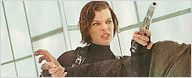 'Resident Evil 5': nueva imagen de Milla Jovovich luchando con un zombi