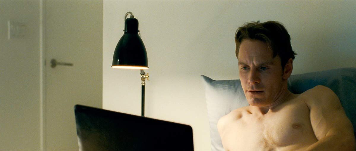 Shame dirigida por Steve McQueen