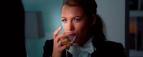 'Un pequeño favor': Blake Lively desaparece misteriosamente en el primer 'teaser' tráiler en español 'Un pequeño favor': Blake Lively desaparece misteriosamente en el primer 'teaser' tráiler en español