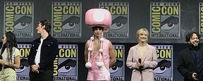 Ezra Miller gana la Comic-Con 2018 al acudir disfrazado de Toadette, el famoso personaje de Nintendo Ezra Miller gana la Comic-Con 2018 al acudir disfrazado de Toadette, el famoso personaje de Nintendo