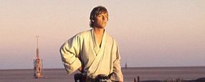 Mark Hamill sorprende acudiendo a la Comic-Con 2018 como Soldado Imperial Mark Hamill sorprende acudiendo a la Comic-Con 2018 como Soldado Imperial