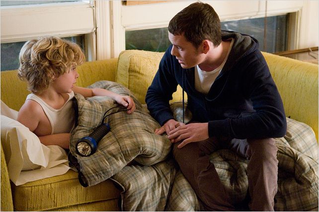 El castor (The Beaver) : foto Anton Yelchin, Jodie Foster, Riley Thomas Stewart