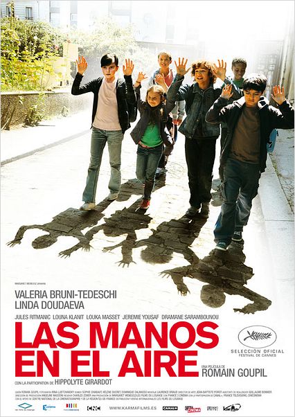 Las manos en el aire : cartel