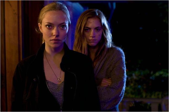 Sin rastro : foto Amanda Seyfried, Emily Wickersham