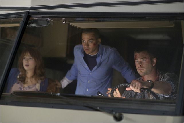 La cabaña en el bosque : foto