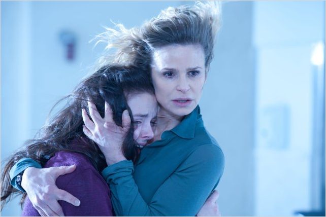 The Possession (El origen del mal) : foto Kyra Sedgwick, Madison Davenport