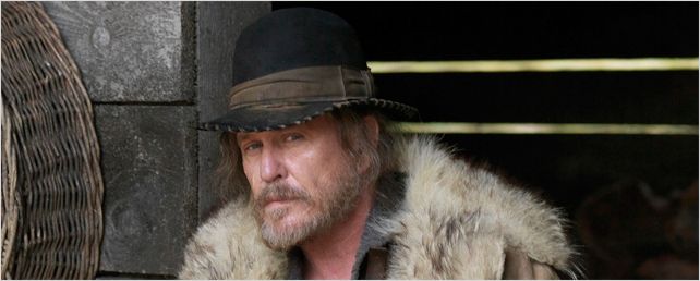 Tom Berenger ('Hatfields & McCoys'): "Me gustaría salir en 'Boardwalk Empire"