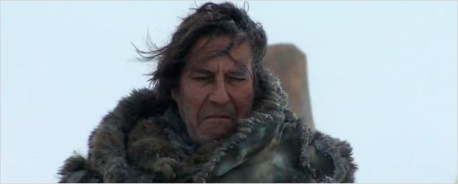 'Juego de Tronos' peca de sexo y violencia gratuitos según Mance Rayder 