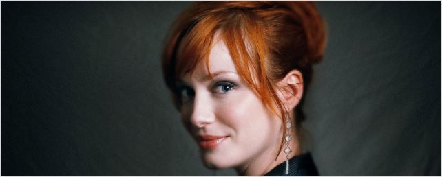 'How to Catch a Monster': Christina Hendricks habla sobre la película de Ryan Gosling