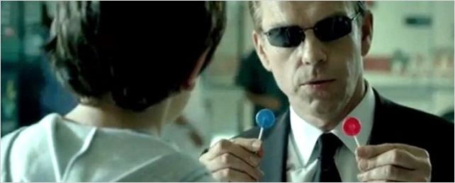 El agente Smith de 'Matrix' resucita en un anuncio 