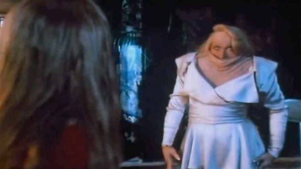 La muerte os sienta tan bien Tráiler VO