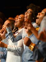 imagen de Voices of Fire: Unidos por el góspel