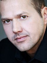 foto de Emni Blakcori