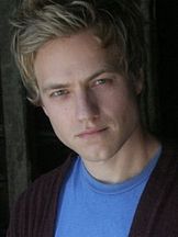 foto de Dustin McKamie