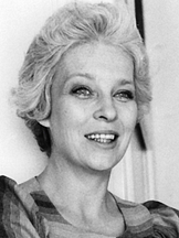 foto de Julianna McCarthy