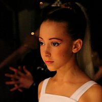 Foto Gaya Bommer Yemini