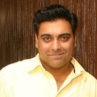 Foto Ram Kapoor