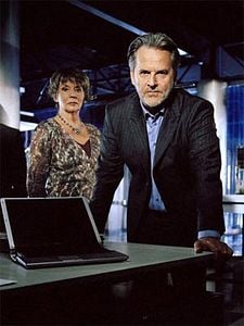 Cartel de Caso cerrado Temporada 9