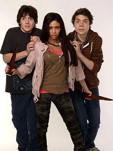 Cartel de Mi Niñera es un Vampiro Temporada 2