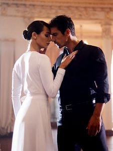 Cartel de Amor en blanco y negro Temporada 1