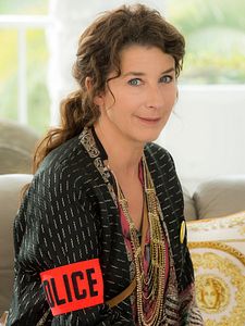 Cartel de Crímenes perfectos Temporada 1