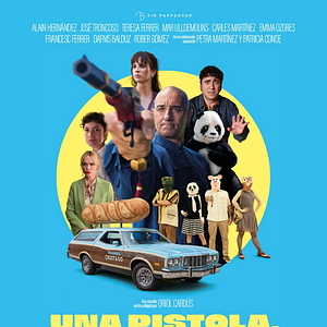 Foto Una pistola, una bala y un oso panda