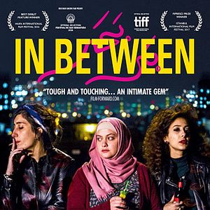 Foto Bar Bahar. Entre dos mundos