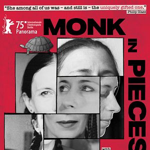 Foto Monk In Pieces
