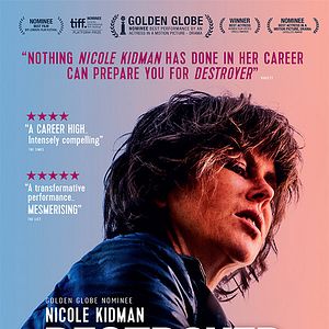 Foto Destroyer. Una mujer herida