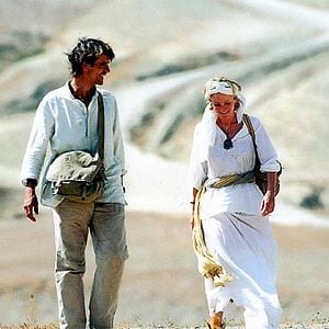 Foto Y ahora… Damas y Caballeros