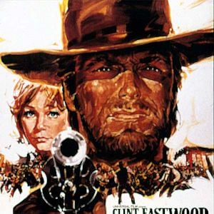 Foto Dos mulas y una mujer