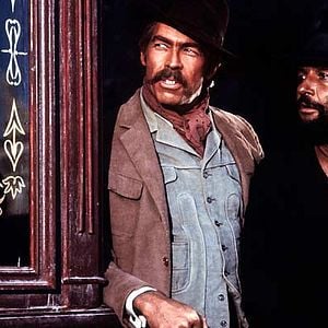 Foto ¡Agáchate, maldito!