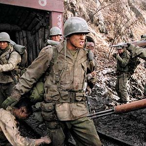 Foto Lazos de guerra